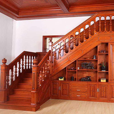 家用实木楼梯装饰法是怎样的？