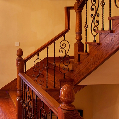 整木定制楼梯厂家：实木楼梯的保养技巧有哪些？